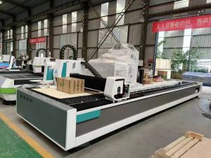保定满城县超大幅面激光光纤切割机